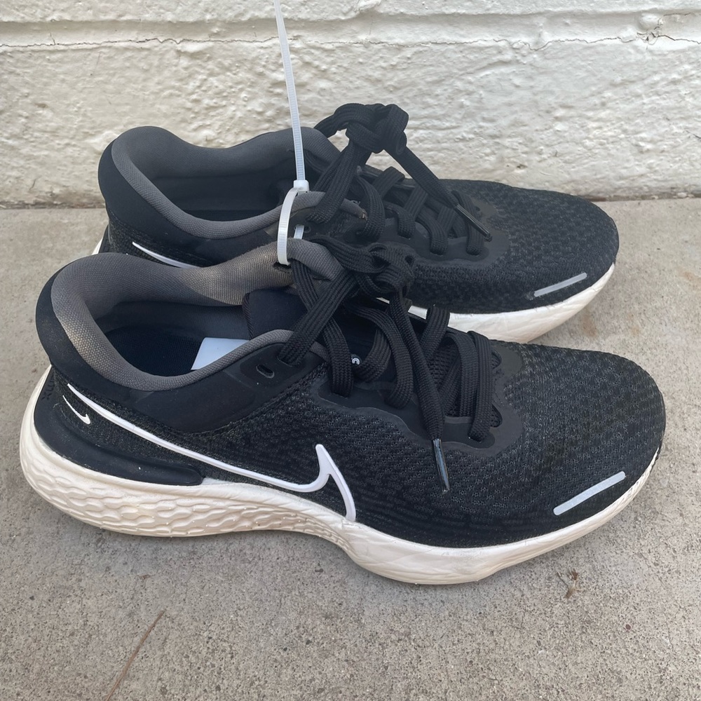 Women’s Nike ZoomX Invincible Run Flyknit Running Shoe 8